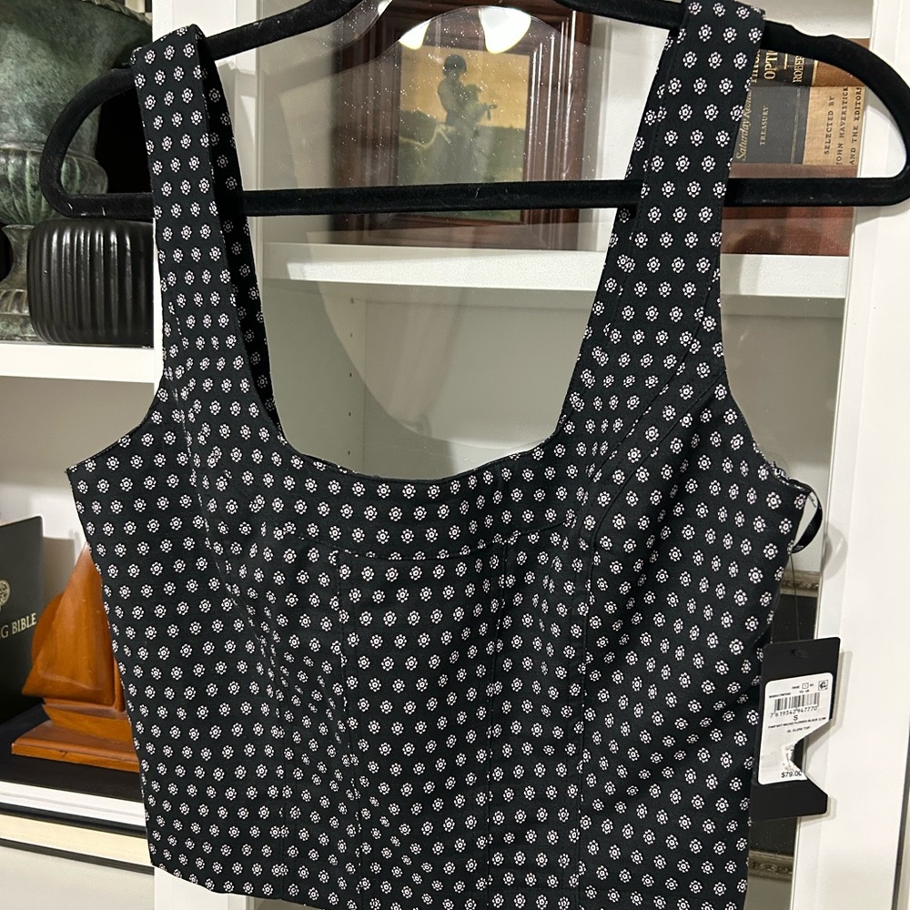 Guess Crop Top